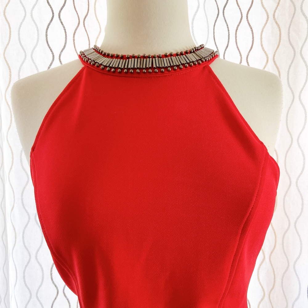Crop top red shirt